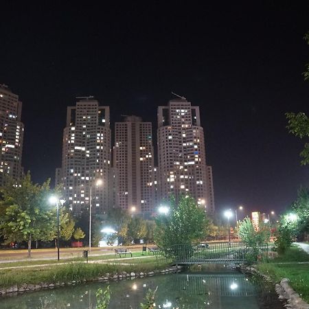 Skopje Sky City 19Th Floor Twin & 12Th Floor & 25Th & 33 Floor Apartments & With Pool & Spa & Gym & Parking Included In Price Luaran gambar