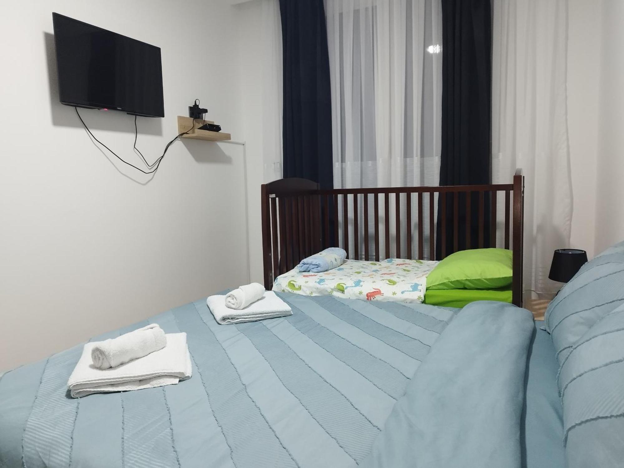Skopje Sky City 19Th Floor Twin & 12Th Floor & 25Th & 33 Floor Apartments & With Pool & Spa & Gym & Parking Included In Price Luaran gambar