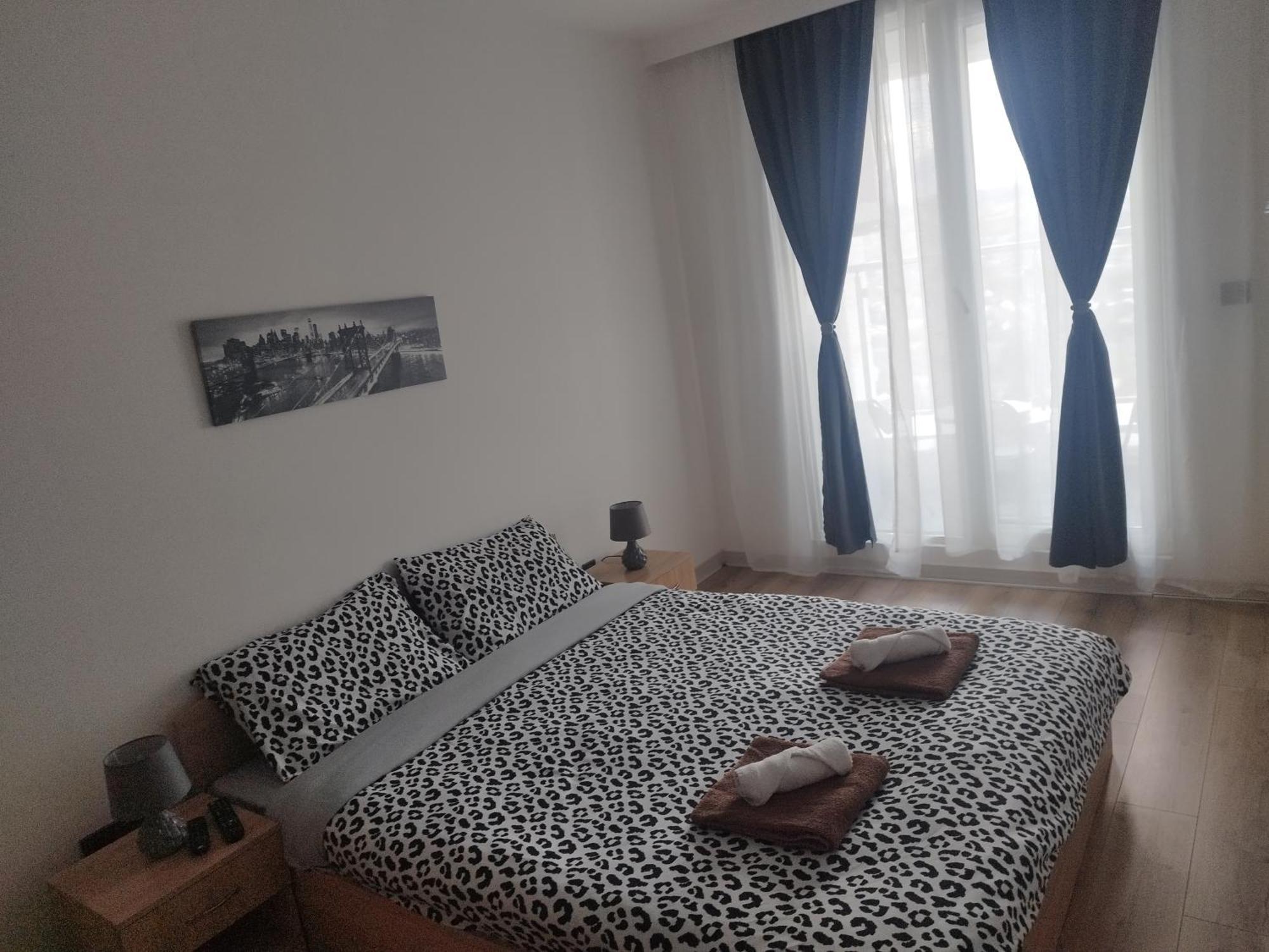 Skopje Sky City 19Th Floor Twin & 12Th Floor & 25Th & 33 Floor Apartments & With Pool & Spa & Gym & Parking Included In Price Luaran gambar