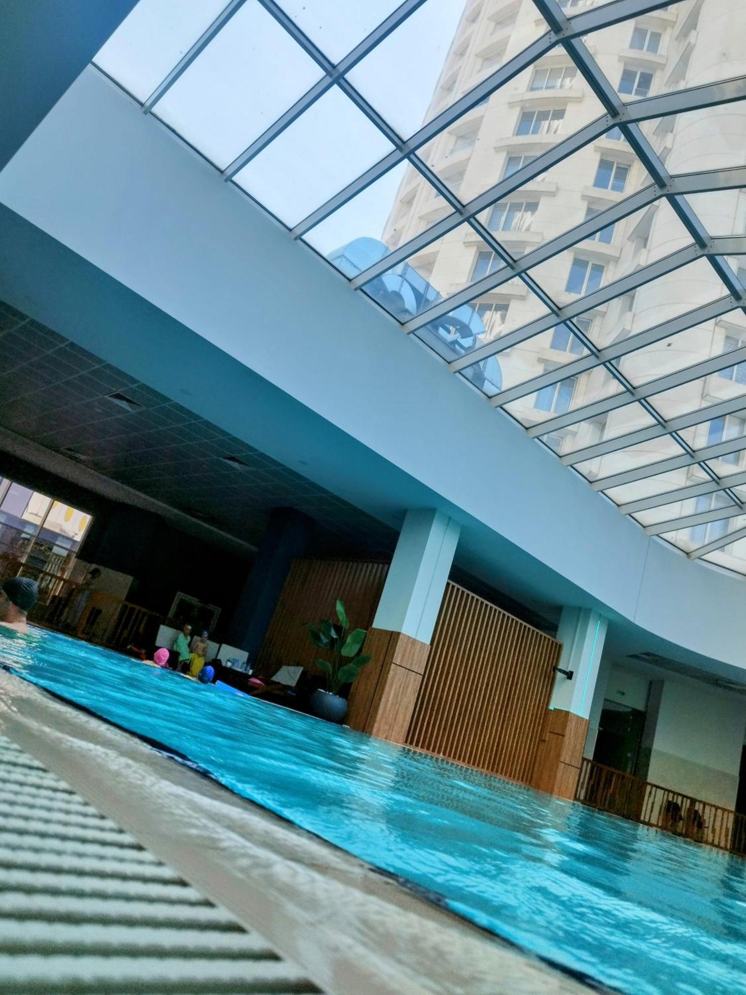 Skopje Sky City 19Th Floor Twin & 12Th Floor & 25Th & 33 Floor Apartments & With Pool & Spa & Gym & Parking Included In Price Luaran gambar