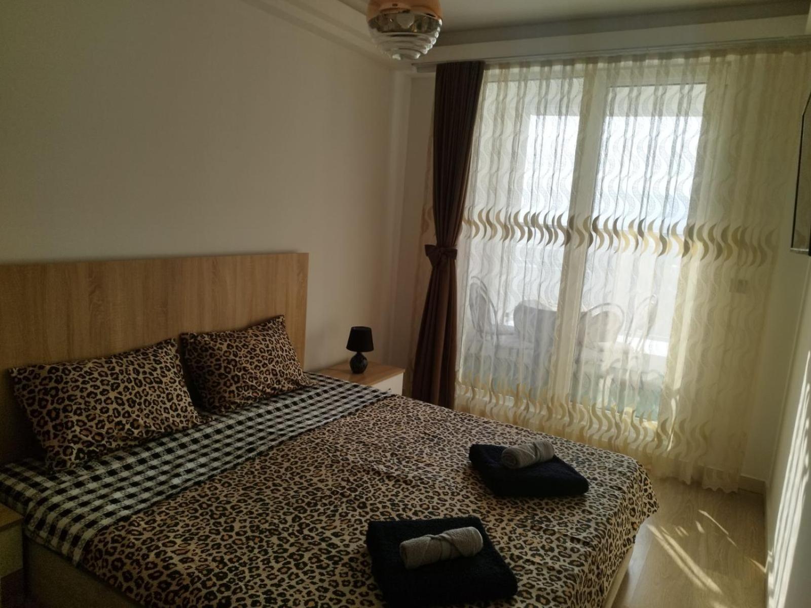 Skopje Sky City 19Th Floor Twin & 12Th Floor & 25Th & 33 Floor Apartments & With Pool & Spa & Gym & Parking Included In Price Luaran gambar