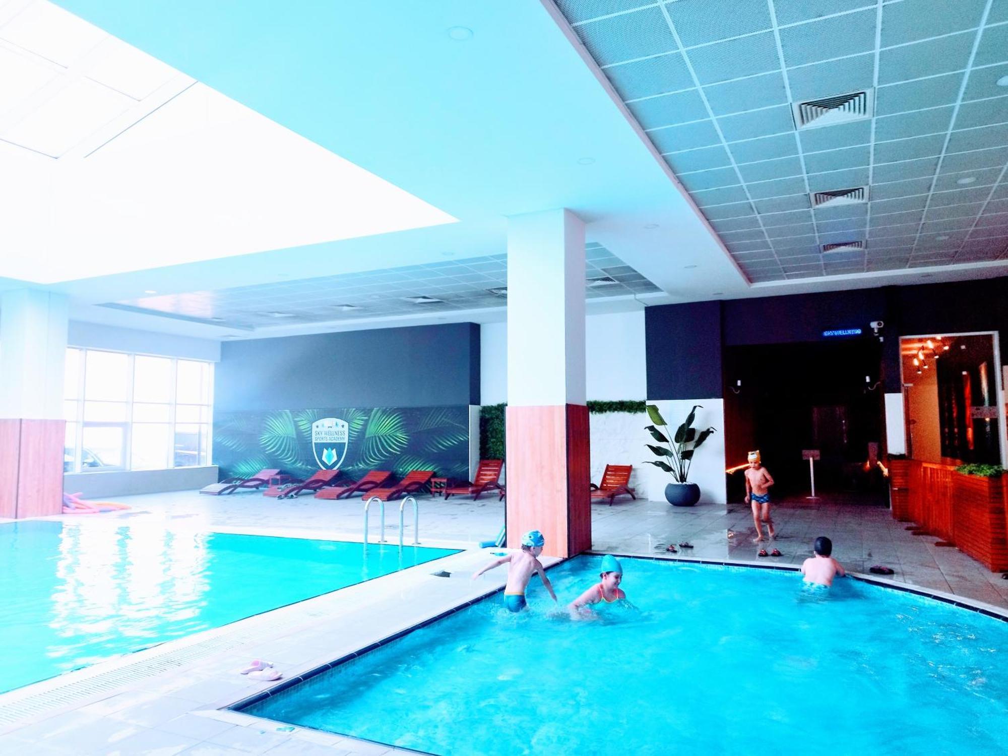 Skopje Sky City 19Th Floor Twin & 12Th Floor & 25Th & 33 Floor Apartments & With Pool & Spa & Gym & Parking Included In Price Luaran gambar