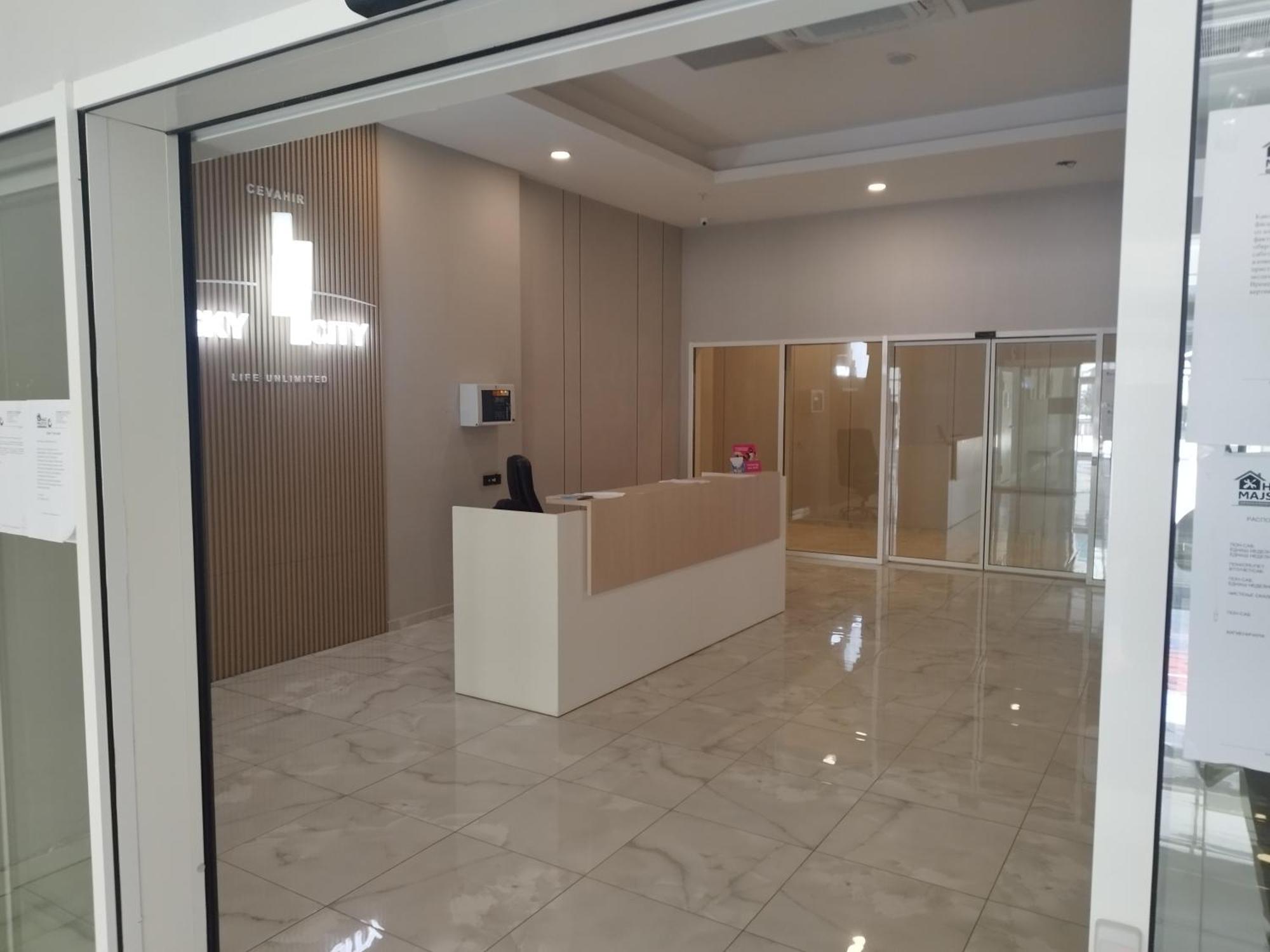 Skopje Sky City 19Th Floor Twin & 12Th Floor & 25Th & 33 Floor Apartments & With Pool & Spa & Gym & Parking Included In Price Luaran gambar
