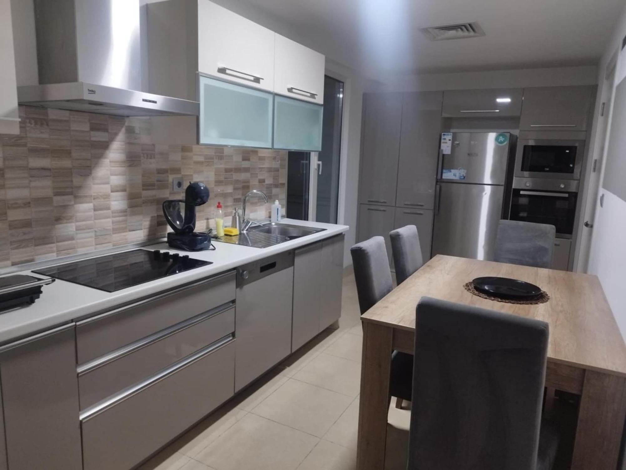 Skopje Sky City 19Th Floor Twin & 12Th Floor & 25Th & 33 Floor Apartments & With Pool & Spa & Gym & Parking Included In Price Luaran gambar